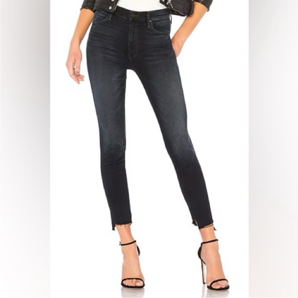 MOTHER Jean Stunner Zip Two Step Fray Last Call Dark Wash Sz 27
